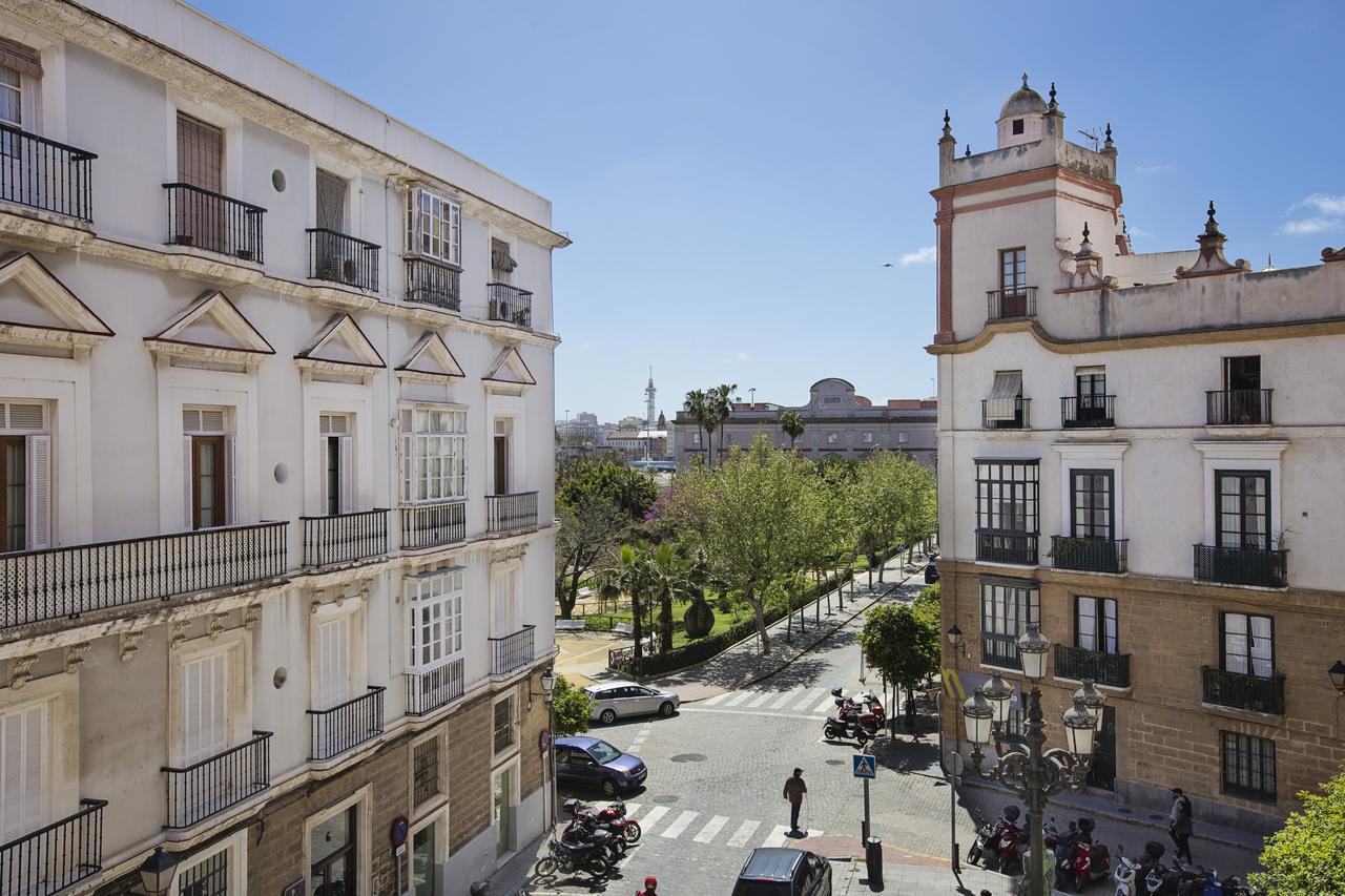 Hotel Casa De Las Cuatro Torres Cadiz Exterior photo